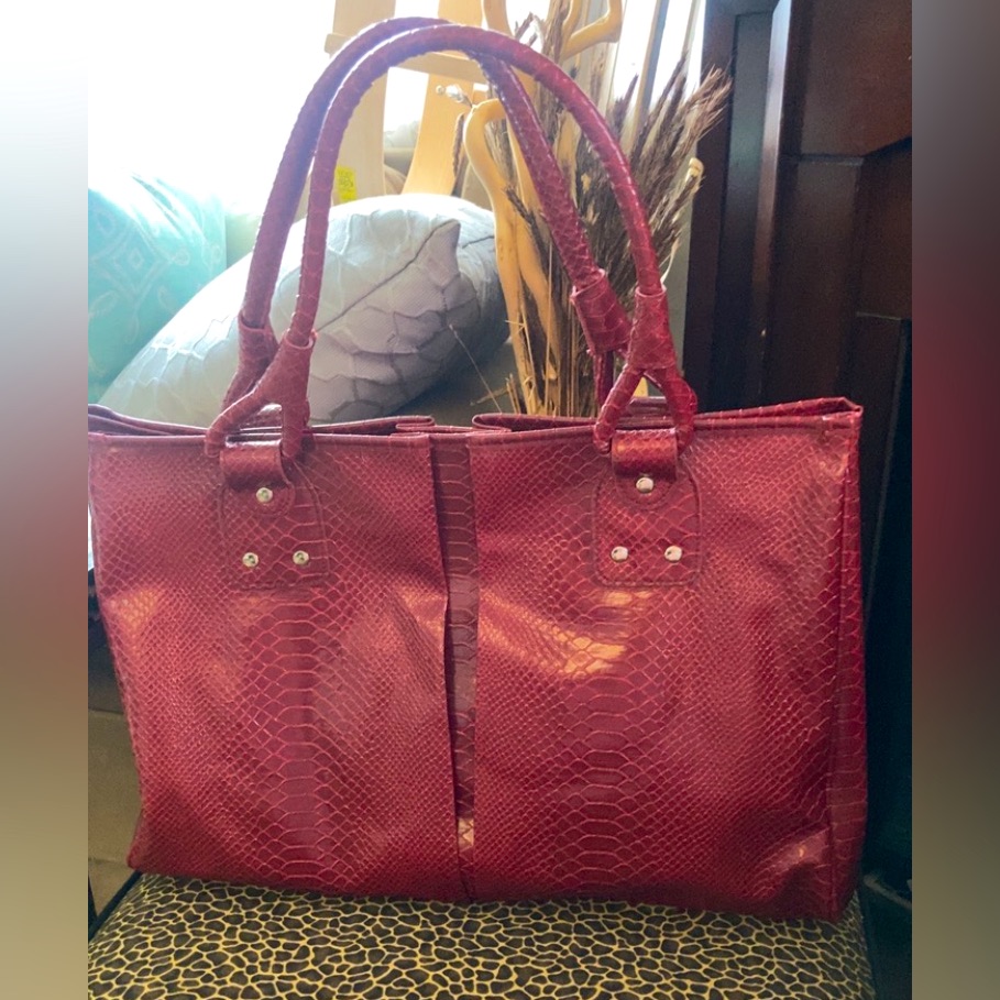 Elizabeth Arden Bag